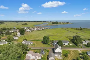 33 Seaside Ave, Guilford, CT 06437 - Photo 35
