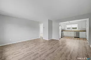 48 Nelson St, Stamford, CT 06902 - Photo 7