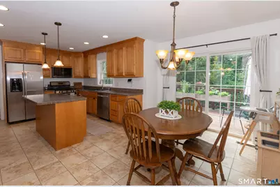 33 Brentwood Drive, Wolcott, CT 06716 - Photo 7