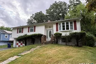 249 Malcolm Rd, West Haven, CT 06516 - Photo 3
