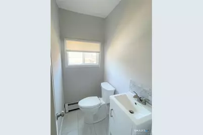 10 Treadwell Street, West Haven, CT 06516 - Photo 9