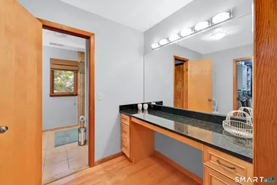 29 Foxwood Road, Trumbull, CT 06611 - Photo 21