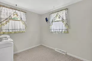 4 Stevens Ave, Ledyard, CT 06339 - Photo 25