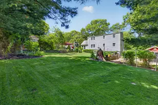 4 Stevens Ave, Ledyard, CT 06339 - Photo 9
