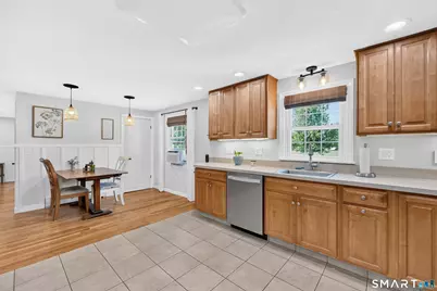 24 Bridge Lane, Enfield, CT 06082 - Photo 11