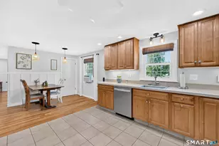 24 Bridge Ln, Enfield, CT 06082 - Photo 11