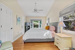 118 Lloyd Dr, Fairfield, CT 06825 - Photo 17