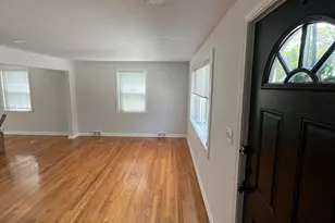 31 Ives St, Hamden, CT 06518 - Photo 3