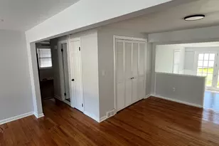 31 Ives St, Hamden, CT 06518 - Photo 5