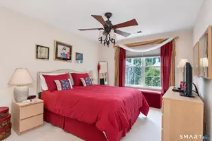 1 Cambridge Dr, Danbury, CT 06811 - Photo 23