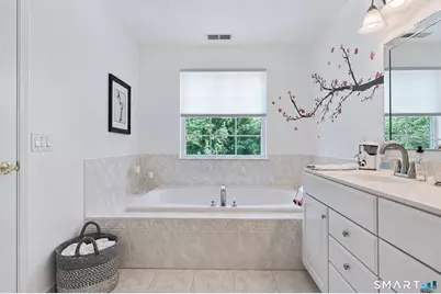 1 Cambridge Drive #1, Danbury, CT 06811 - Photo 31