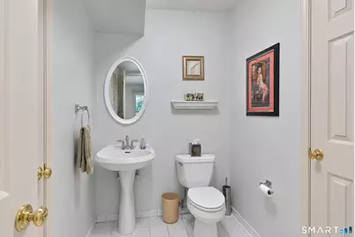 1 Cambridge Drive #1, Danbury, CT 06811 - Photo 33