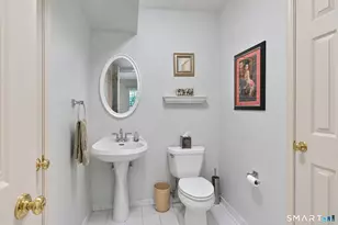 1 Cambridge Dr, Danbury, CT 06811 - Photo 33