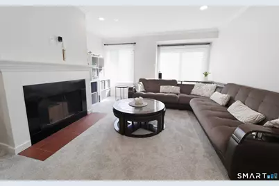 1463 Black Rock Turnpike #3, Fairfield, CT 06825 - Photo 3