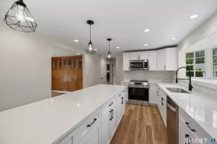 64 Red Top Dr, West Hartford, CT 06110 - Photo 15