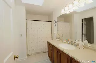 123A Peaceable St, Redding, CT 06896 - Photo 33
