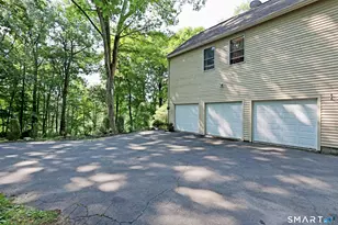 123A Peaceable St, Redding, CT 06896 - Photo 39