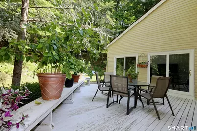 123A Peaceable Street, Redding, CT 06896 - Photo 7