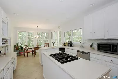 123A Peaceable Street, Redding, CT 06896 - Photo 19