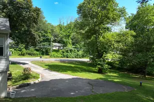 1512 Route 32, Montville, CT 06382 - Photo 5