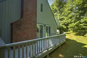 26 Paisley Ln, Fairfield, CT 06825 - Photo 25