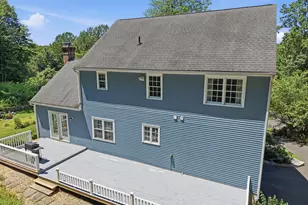 15 Mountain Manor Rd, Newtown, CT 06482 - Photo 27