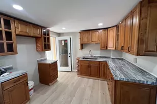 93 White Rock Dr, Windsor, CT 06095 - Photo 7