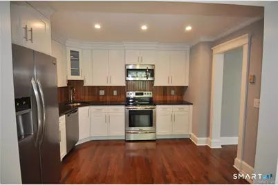97 Richards Avenue #D8, Norwalk, CT 06854 - Photo 5