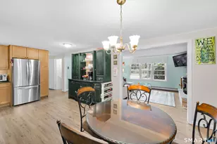 81 Briarwood Dr, Guilford, CT 06437 - Photo 9