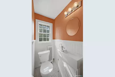 9 Stratford Road, West Hartford, CT 06117 - Photo 17