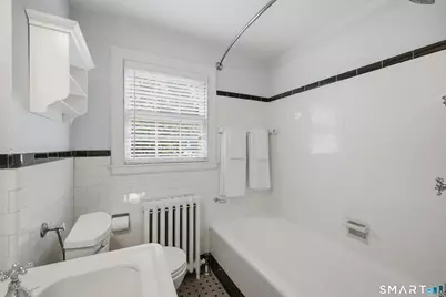 9 Stratford Road, West Hartford, CT 06117 - Photo 29