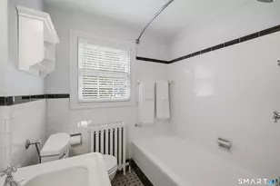 9 Stratford Rd, West Hartford, CT 06117 - Photo 29