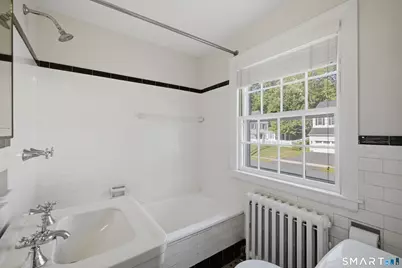 9 Stratford Road, West Hartford, CT 06117 - Photo 21