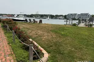14 Pearl St, Groton, CT 06355 - Photo 25