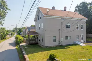 27 Railroad St, Putnam, CT 06260 - Photo 33