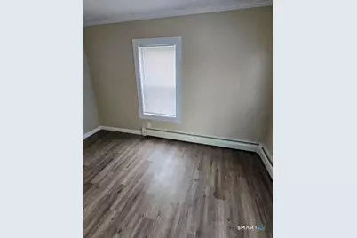 27 Railroad Street, Putnam, CT 06260 - Photo 15