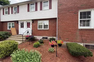 81 Brandywine Ln, Suffield, CT 06078 - Photo 1