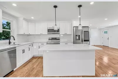 84 Windsor Avenue, Vernon, CT 06066 - Photo 7