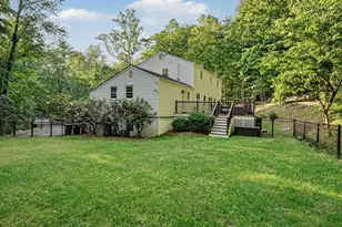 2 Arnold Dr, Stamford, CT 06905 - Photo 29