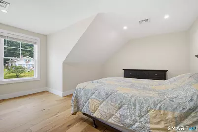 93 Highwood Avenue, Southington, CT 06489 - Photo 21