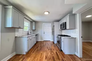35 Dana St, West Haven, CT 06516 - Photo 3