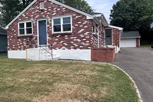 3674 Park Ave, Bridgeport, CT 06604 - Photo 1