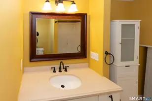 135 Middlesex Ave, Chester, CT 06412 - Photo 17