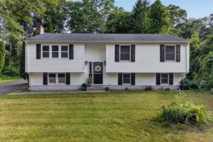 70 Lisbon Heights, Lisbon, CT 06351 - Photo 3