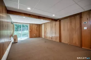 8 Charter Oak Dr, East Lyme, CT 06333 - Photo 35