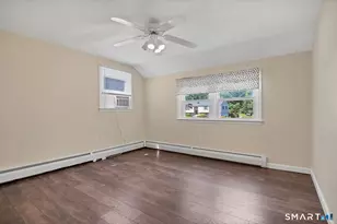 8 Charter Oak Dr, East Lyme, CT 06333 - Photo 33