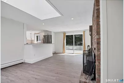 8 Charter Oak Drive, East Lyme, CT 06333 - Photo 21