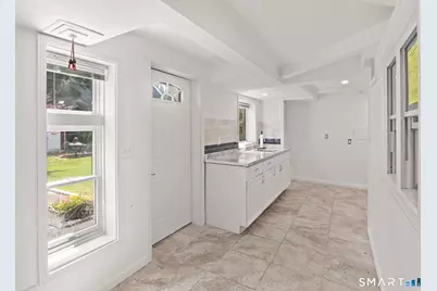 298 Strawberry Hill Avenue, Norwalk, CT 06851 - Photo 19