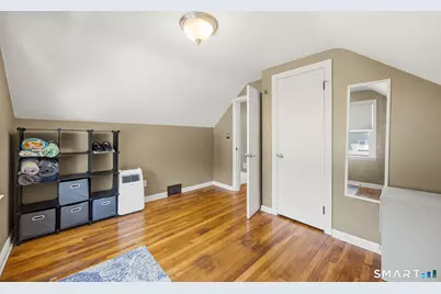 30 Lansing Avenue, Trumbull, CT 06611 - Photo 17