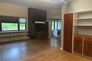 136 Forest Rd, Milford, CT 06461 - Photo 3